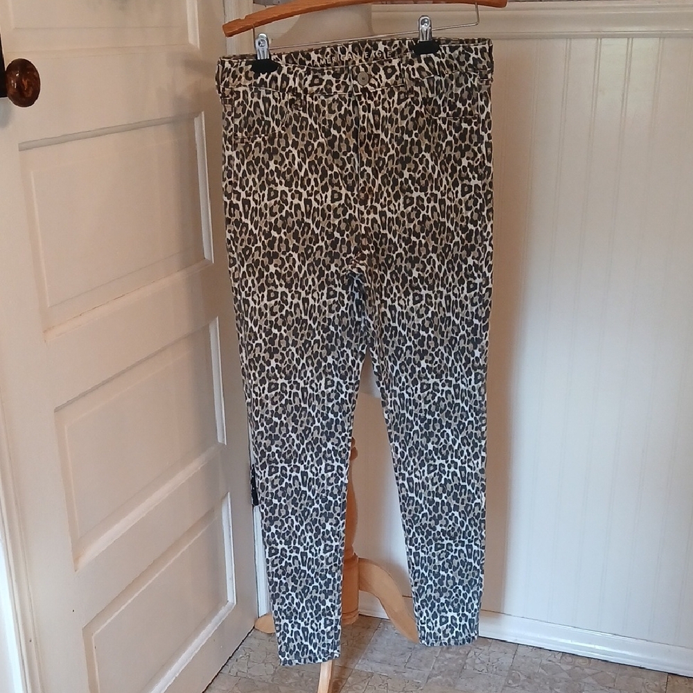 American Eagle Outfitters Leopard Print Waistband Jeans